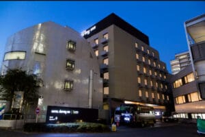 도미인 호텔 외부